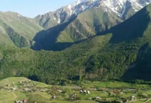 شهر مرزن‌آباد مازندران: دروازه سرسبز شمال در قلب کوهستان | راهنمای کامل 2025