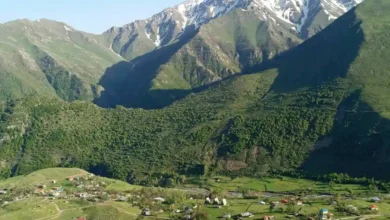 شهر مرزن‌آباد مازندران: دروازه سرسبز شمال در قلب کوهستان | راهنمای کامل 2025